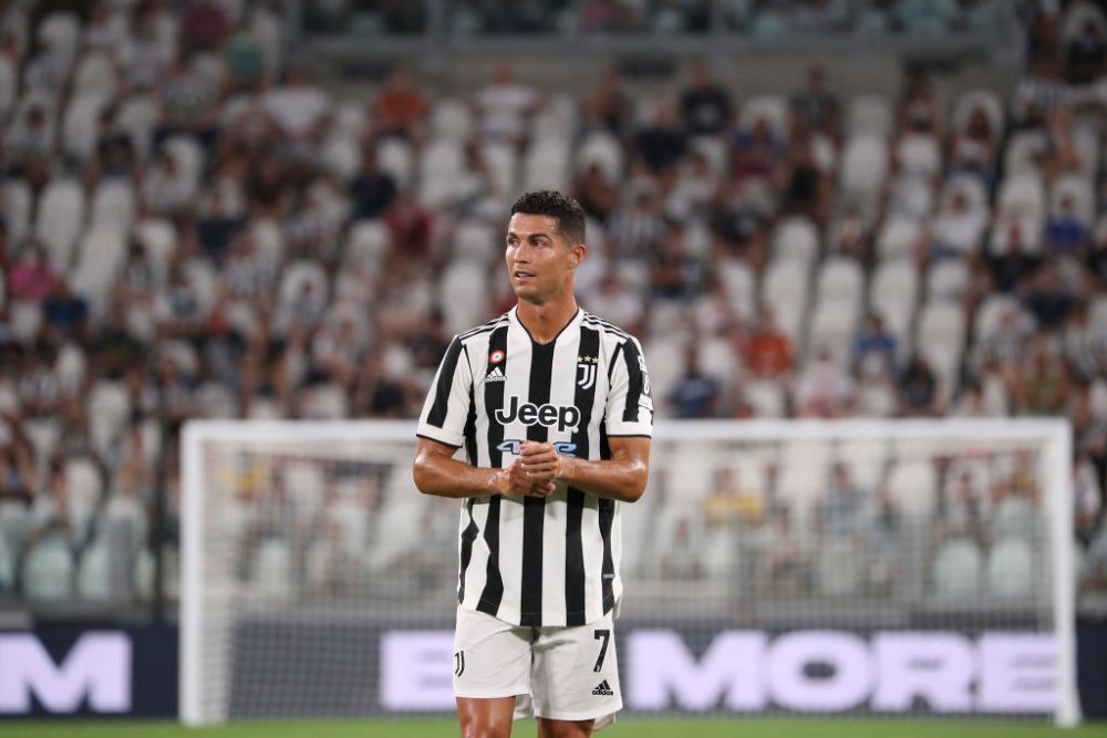 Care 38 de ani?! Cristiano Ronaldo și-a etalat pătrățelele după ce a înscris patru goluri pentru Al-Nassr _24