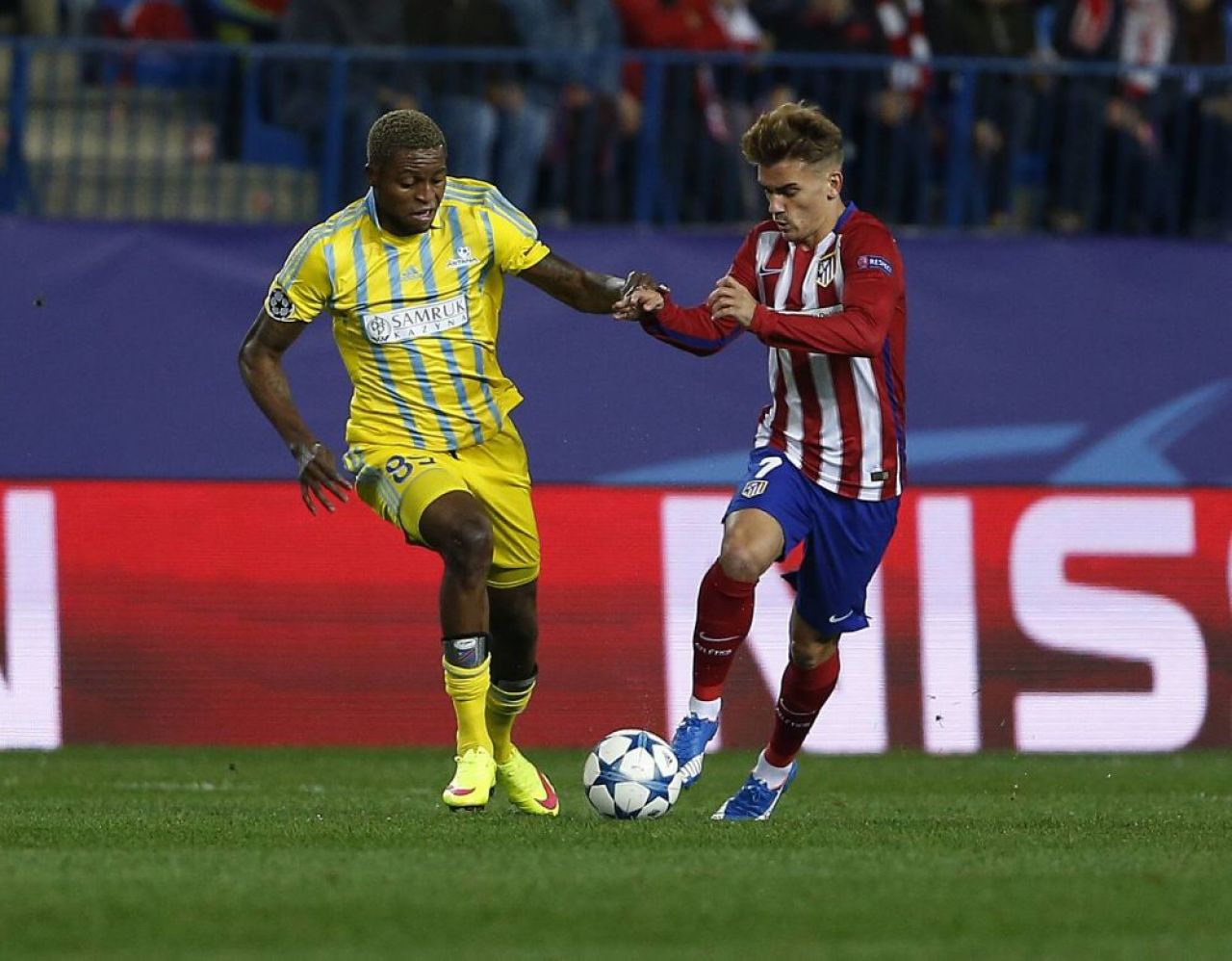 Nicolae Dică l-a dat afară de la echipă, dar atacantul de Champions League a semnat imediat! UPDATE Lob de senzație la debut_10