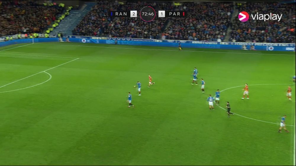 Haos la meciul lui Ianis Hagi: antrenorul lui Rangers le-a cerut jucătorilor să-i lase pe adversari să marcheze_10