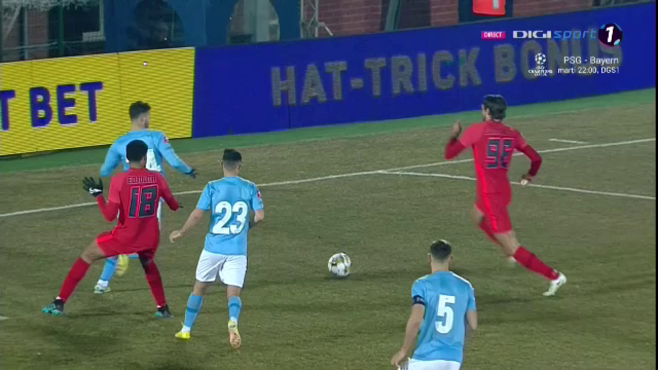 Penalty refuzat pentru FCSB? Faza la care Radu Petrescu nu a acordat nimic în meciul cu Voluntari_1