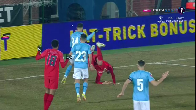 Penalty refuzat pentru FCSB? Faza la care Radu Petrescu nu a acordat nimic în meciul cu Voluntari_5