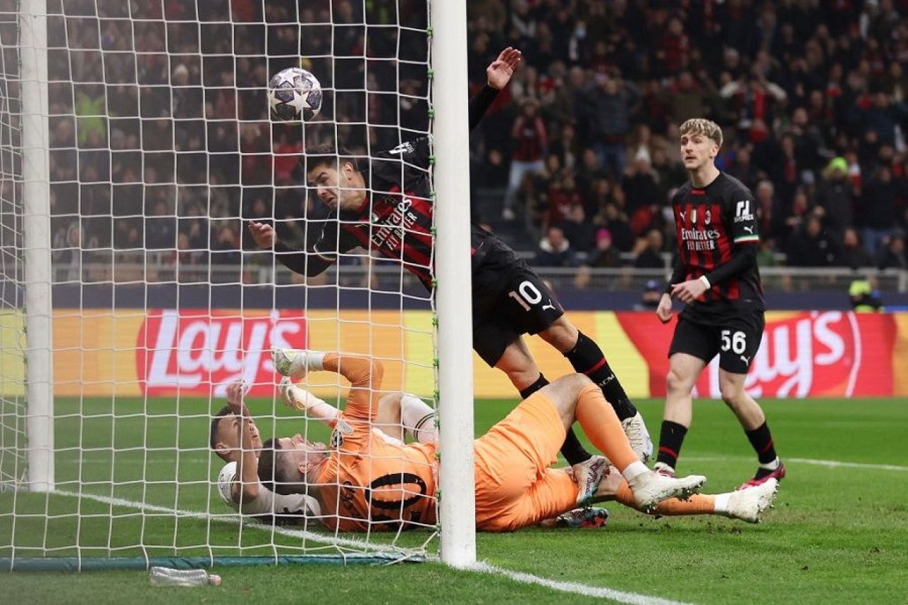 AC Milan - Tottenham 1-0 | Tătărușanu îi conduce pe italieni către victorie în optimile UEFA Champions League _1