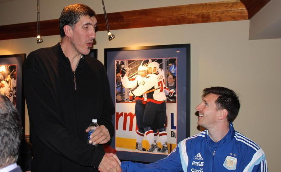 Ghiță Mureșan, stabilit de 30 de ani în SUA: „Sunt român, vin mereu cu plăcere acasă” / „M-am bucurat pentru Messi că a luat titlul mondial”. Big Ghiță a împlinit 52 de ani_10