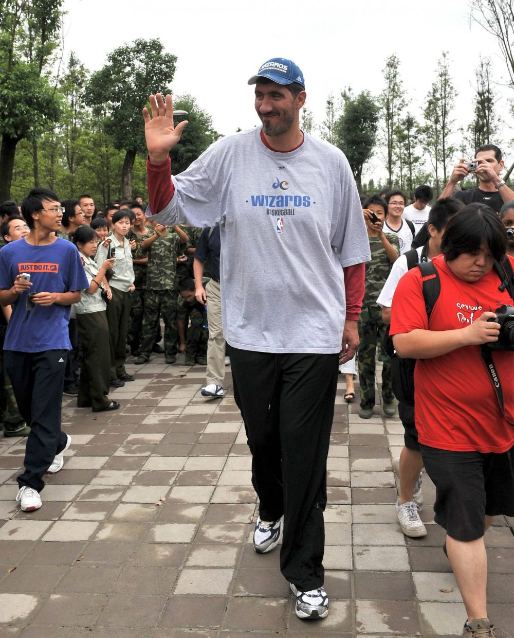 Ghiță Mureșan, stabilit de 30 de ani în SUA: „Sunt român, vin mereu cu plăcere acasă” / „M-am bucurat pentru Messi că a luat titlul mondial”. Big Ghiță a împlinit 52 de ani_21