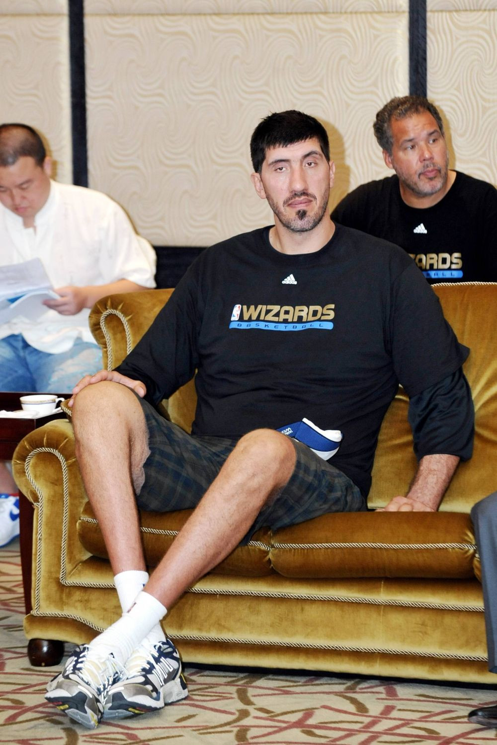 Ghiță Mureșan, stabilit de 30 de ani în SUA: „Sunt român, vin mereu cu plăcere acasă” / „M-am bucurat pentru Messi că a luat titlul mondial”. Big Ghiță a împlinit 52 de ani_32