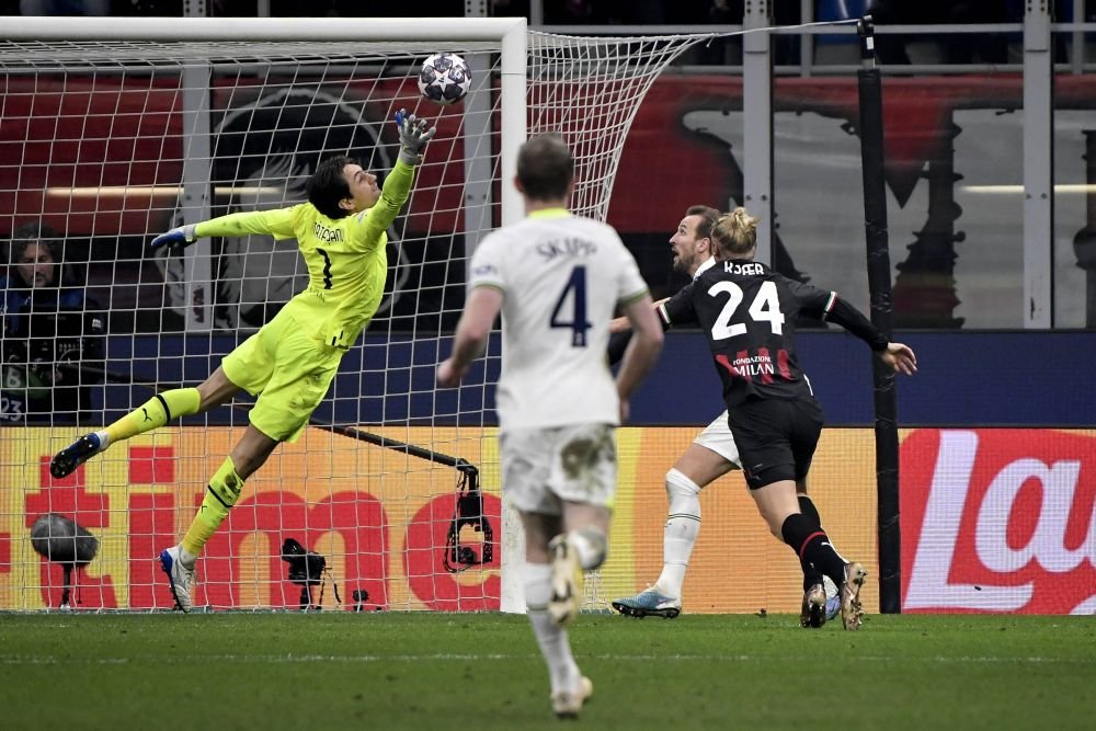 Ciprian Tătărușanu, elogiat de la jurnaliștii de la Gazzetta dello Sport după prestația cu Tottenham: 