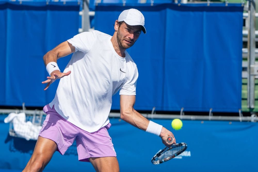 Lucrează full-time, dar l-a bătut pe un fost număr 8 ATP: „A trebuit să ies mai devreme de la muncă, m-a lăsat șeful!”_4