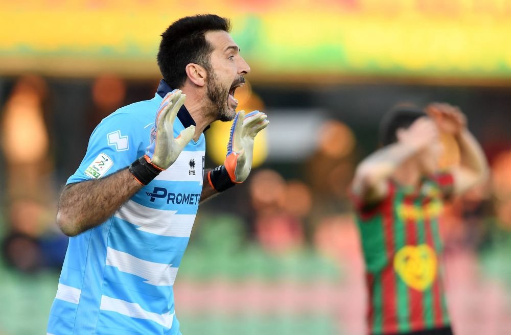 SPECIAL | 45 de ani și numărătoarea continuă. Secretele lui Buffon: ce a schimbat în meniul său și relația sănătoasă cu banii_3