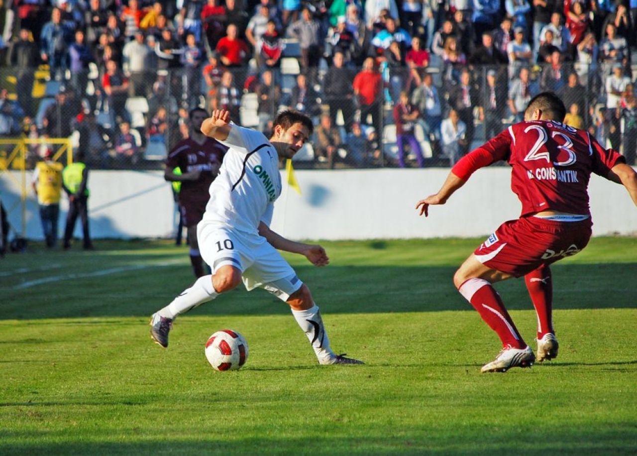 Are 37 de ani, dar peste cinci ani vrea să fie tot fotbalist: