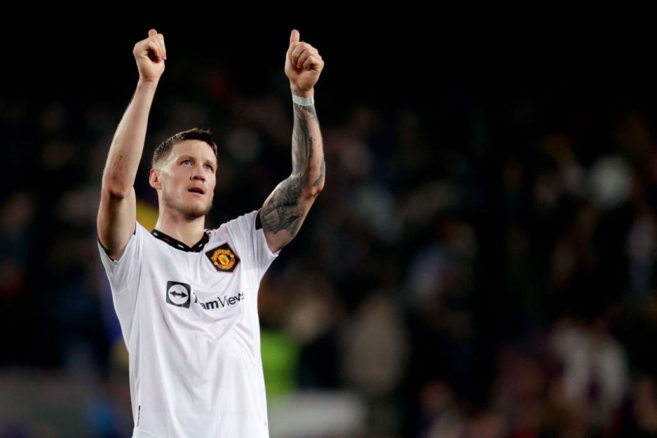 „A trebuit să fiu enervant!” Wout Weghorst și-a explicat rolul pe care Ten Hag i l-a dat în meciul cu Barcelona _2