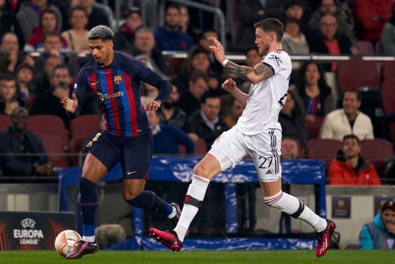 „A trebuit să fiu enervant!” Wout Weghorst și-a explicat rolul pe care Ten Hag i l-a dat în meciul cu Barcelona _3