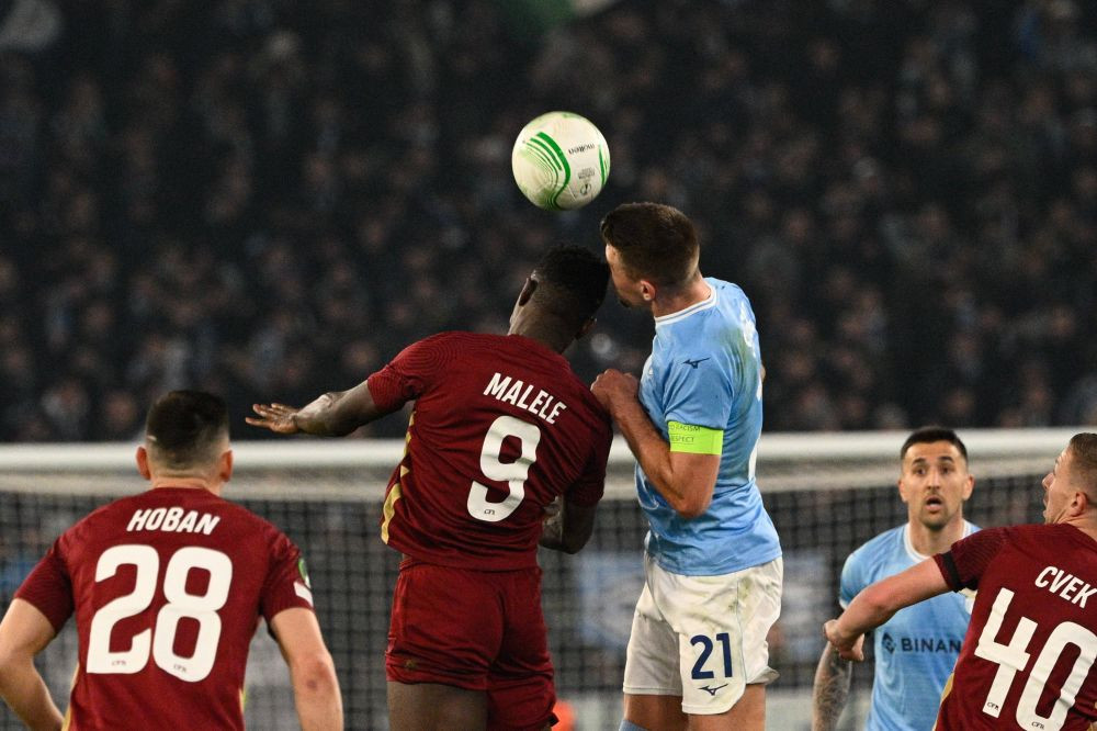 SPECIAL | Patronul a transferat oameni de gol, Dan Petrescu i-a dat la o parte pe toți. Cum a ajuns CFR Cluj să atace cu Bîrligea pe Olimpico_8