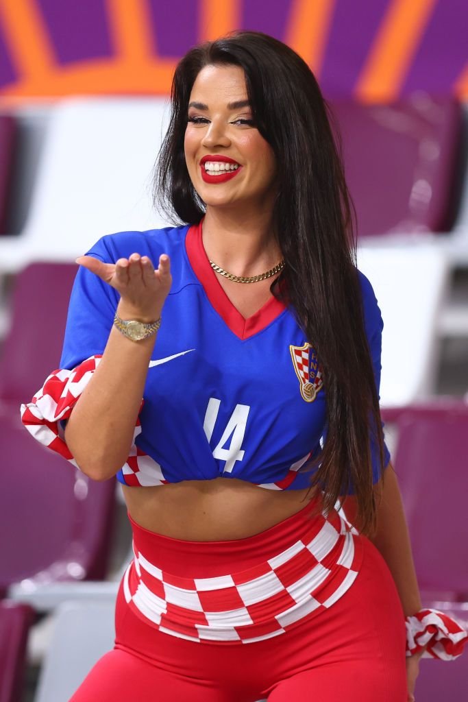 A făcut senzație la Campionatul Mondial, acum a dezvăluit ce meserie are! Cu ce se ocupă Ivana Knoll _41
