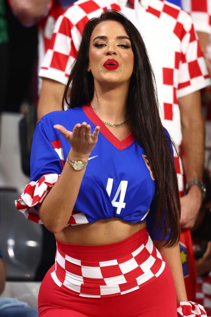 A făcut senzație la Campionatul Mondial, acum a dezvăluit ce meserie are! Cu ce se ocupă Ivana Knoll _53