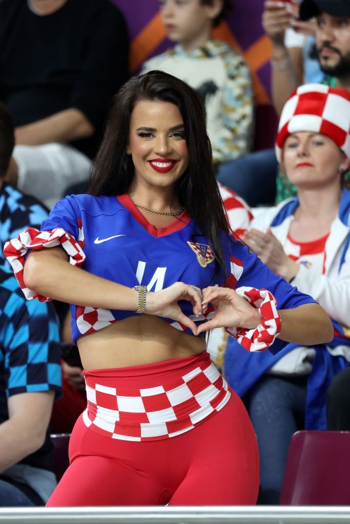 A făcut senzație la Campionatul Mondial, acum a dezvăluit ce meserie are! Cu ce se ocupă Ivana Knoll _56