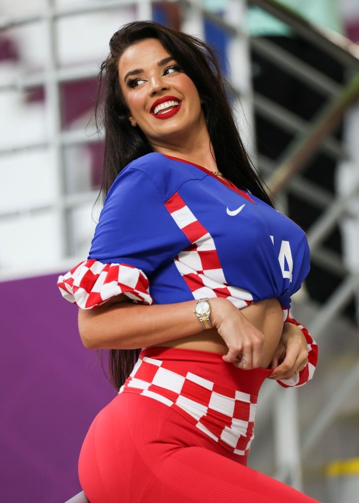 A făcut senzație la Campionatul Mondial, acum a dezvăluit ce meserie are! Cu ce se ocupă Ivana Knoll _58