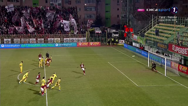 Golgheterul Dugandzic a înscris din penalty, dar a ratat la „reluare”! Faza care îi putea aduce victoria Rapidului _40