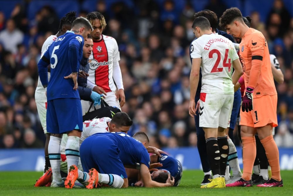 Chelsea, învinsă pe teren propriu de ultima clasată! Căpitanul londonezilor, scos pe targă după o intrare horror! Care e starea sa _5