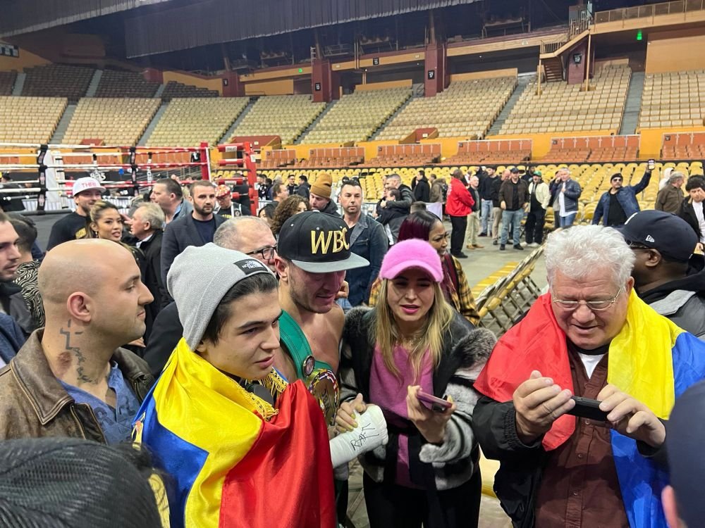 Victorie uriașă pentru Ronald Gavril în sala în care s-a bătut Muhammad Ali! A câștigat WBC Intercontinental American! Prima reacție a românului_9
