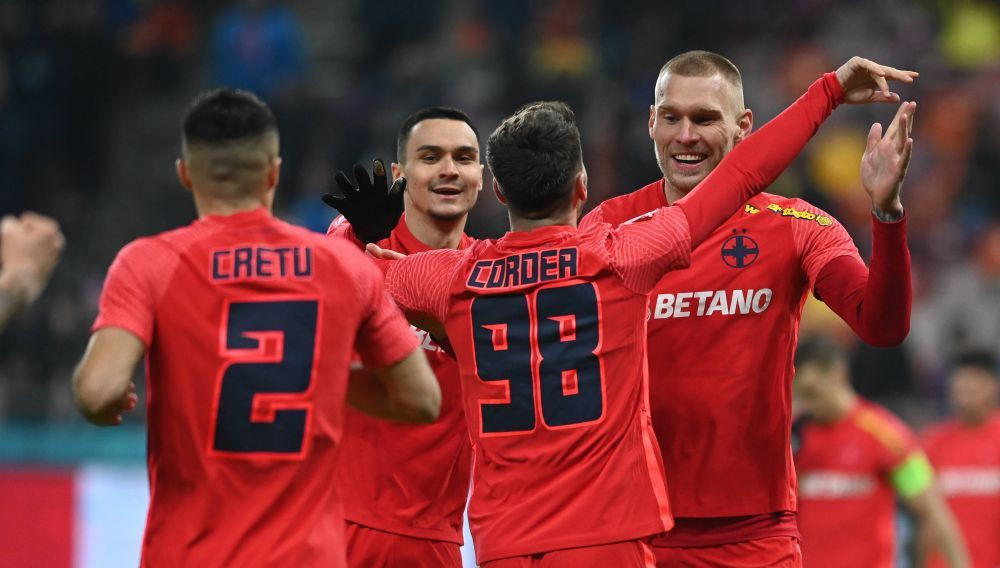 Costel G&acirc;lcă a numit jucătorul de la FCSB care &bdquo;dă mult echilibru&rdquo;! Numele surpriză ales de antrenor