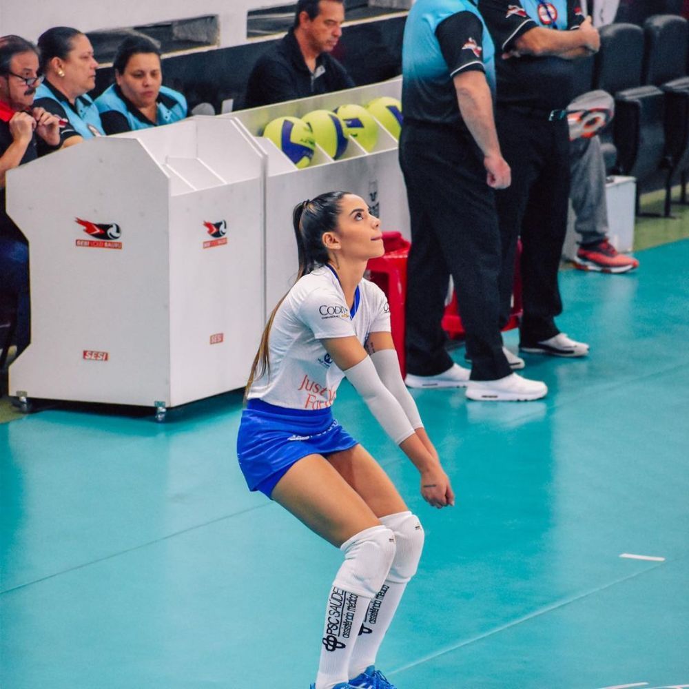 A încercat un 'hat-trick amoros'! Neymar s-a dat la gemenele sexy din volei care fac senzație în online: „A zis: 'Poate mă aleg cu amânouă!'” _29