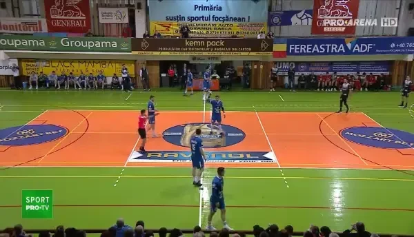 CSM Focșani - Dinamo, LIVE pe PRO ARENA și VOYO: Debutul partidei