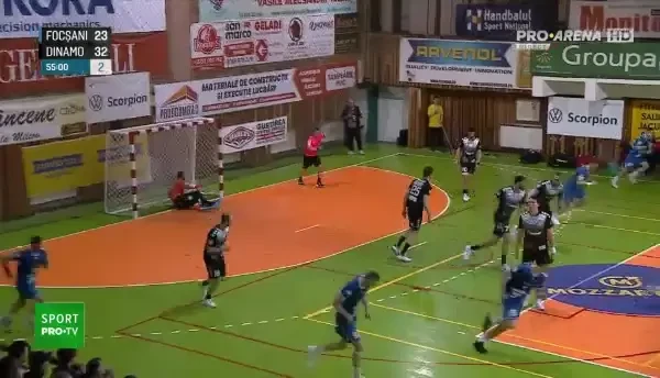 CSM Focșani - Dinamo, LIVE pe PRO ARENA și VOYO: Finalul partidei