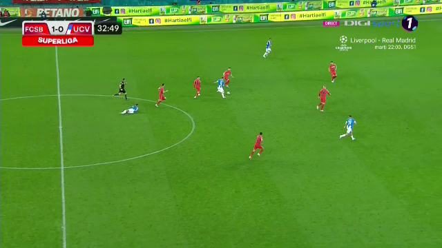 Tavi Popescu, iertat de un cartonaș roșu? A comis două faulturi în aceeași fază. Ce semn i-a făcut arbitrul_7