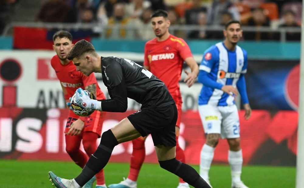&bdquo;E inadmisibil să faci așa ceva!&rdquo; Ce l-a surprins pe Florin Răducioiu &icirc;n FCSB - Universitatea Craiova&nbsp;