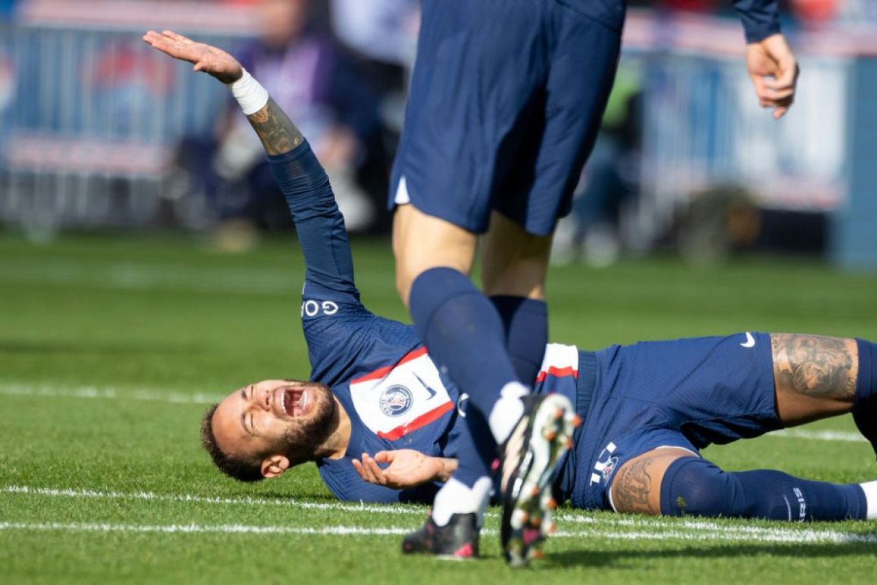 ”Din nou și din nou”. Ce a postat Neymar pe Instagram, după accidentarea horror suferită în PSG - Lille_1