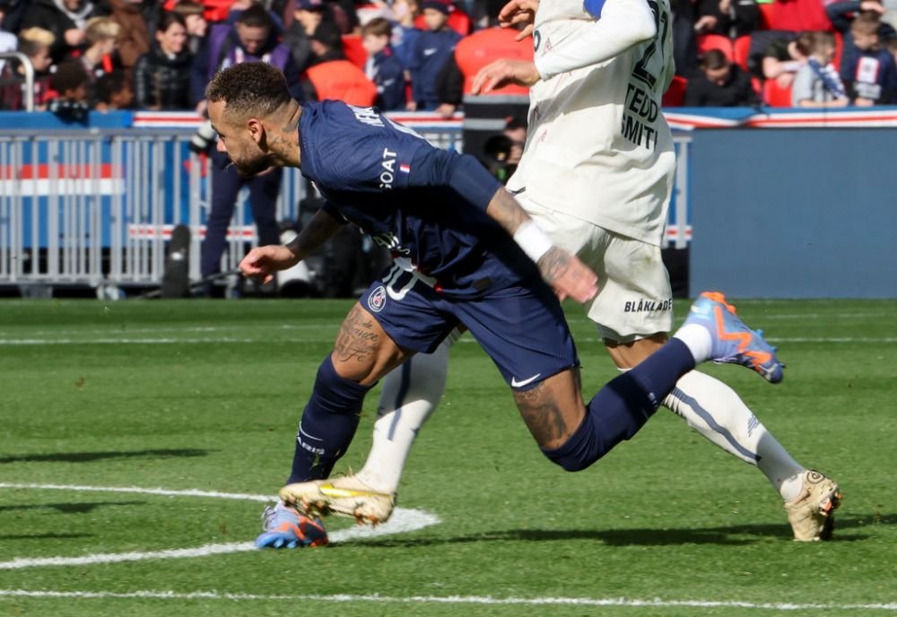 ”Din nou și din nou”. Ce a postat Neymar pe Instagram, după accidentarea horror suferită în PSG - Lille_3