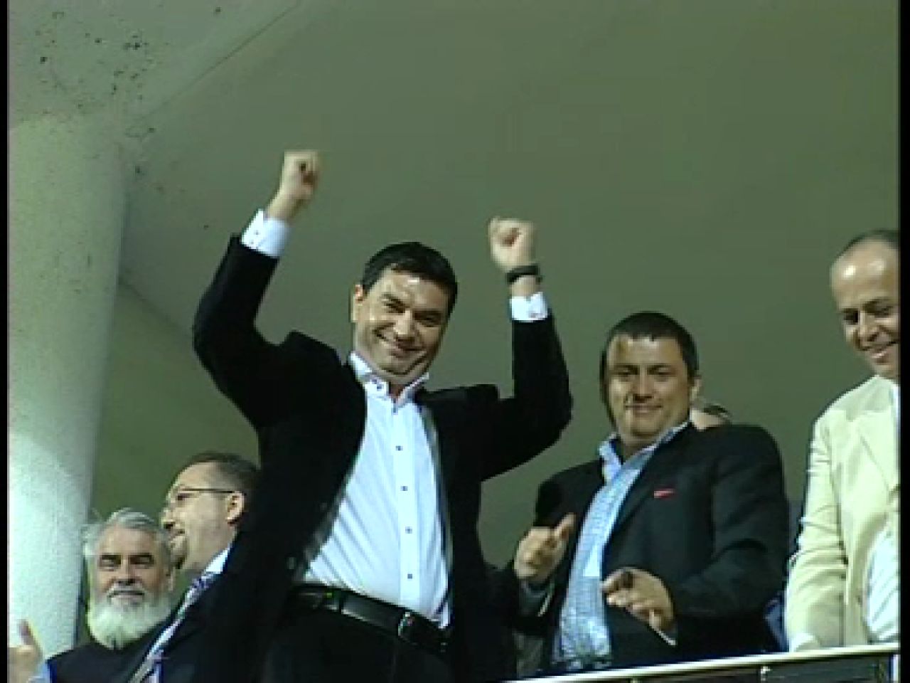 El este „tăticul” lui Cristi Borcea: „M-a crescut de la 16 ani! Când l-au dat afară l-au făcut mai bogat cu 30-40 de milioane de euro!”_23