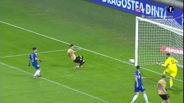 FCU Craiova - FC Voluntari 2-1 | Oltenii se treziră după pauză! A cincea înfrângere consecutivă pentru ilfoveni   _3