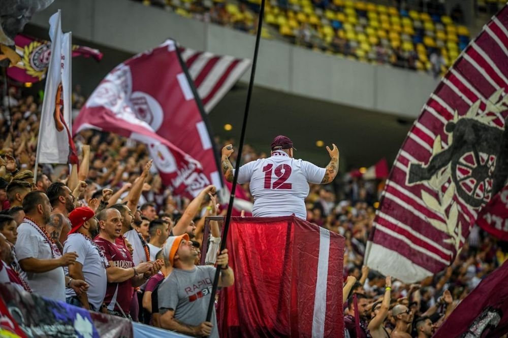 Scuza penibilă găsită de fanii Rapidului după ce au &icirc;njurat-o pe Cristina Neagu! Cum și-au justificat comportamentul: &bdquo;De unde p&acirc;nă unde e bun național? Ea a &icirc;nceput!&rdquo;