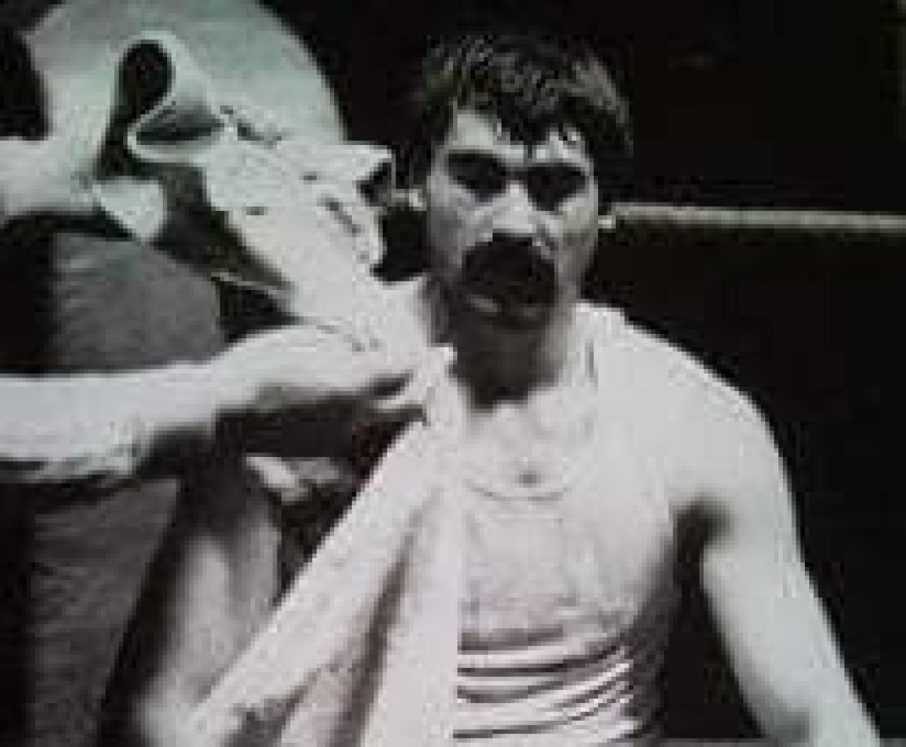 Petre Bornescu, câștigător al Centurii de Aur, a murit la vârsta de 62 de ani. Cum a vrut fostul pugilist să-l îndrepte spre nobila artă pe fiul său, Mircea Bornescu_1