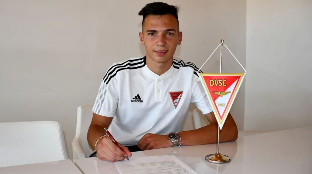 N-a acceptat statutul de rezervă! Portarul român care a semnat în Armenia pentru a reveni la națională_9