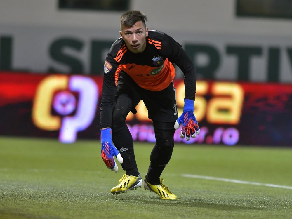 N-a acceptat statutul de rezervă! Portarul român care a semnat în Armenia pentru a reveni la națională_6