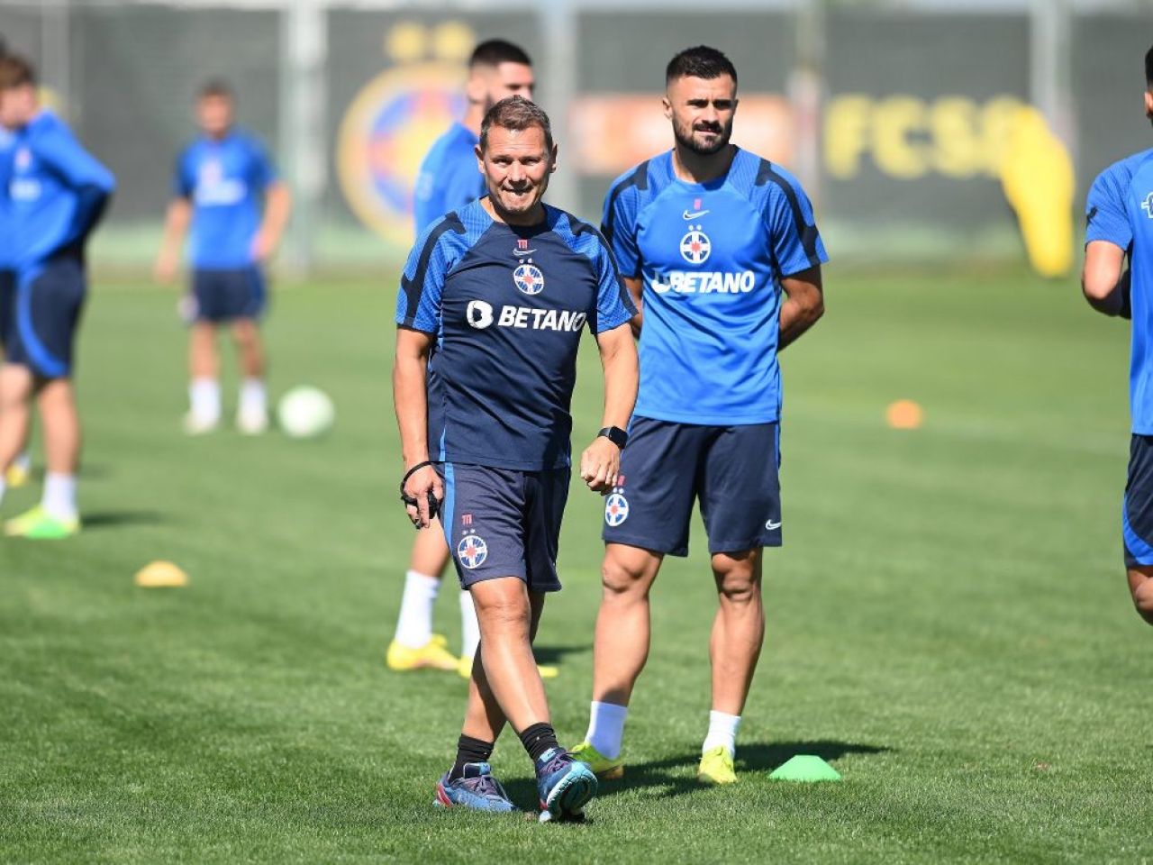 Se desparte FCSB de omul „cheie”!? Becali a vrut să scape de el anul trecut, însă ar putea pleca în vară. Are deja ofertă_3