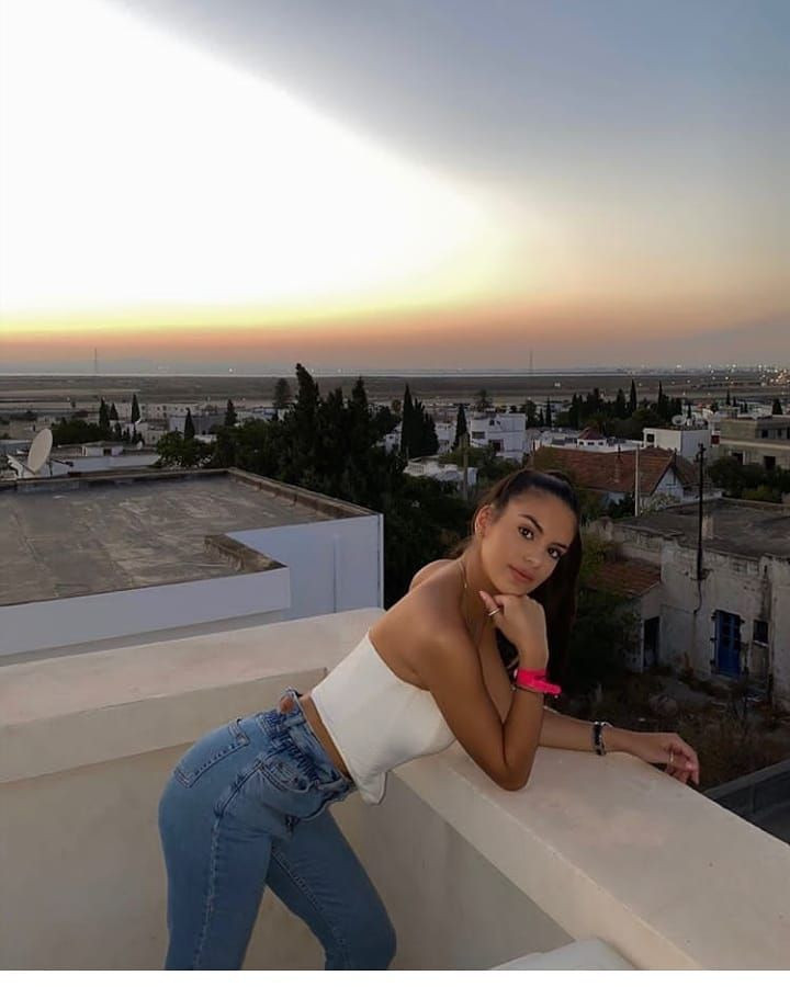 Cu ce se ocupă cea mai sexy fiică de antrenor, Maria Guardiola. Influencerița este urmărită de sute de mii de persoane în online_71