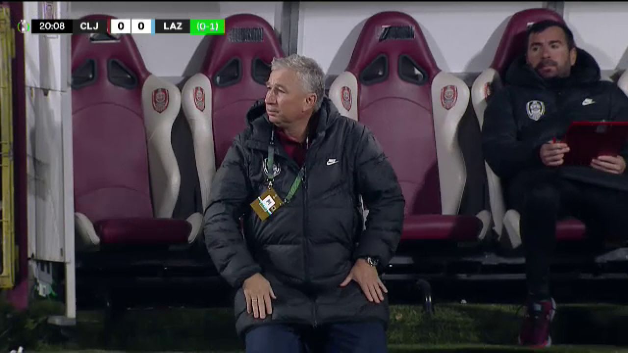 Dan Petrescu, în genunchi! Antrenorul lui CFR Cluj, exasperat după ratarea lui Krasniqi_2