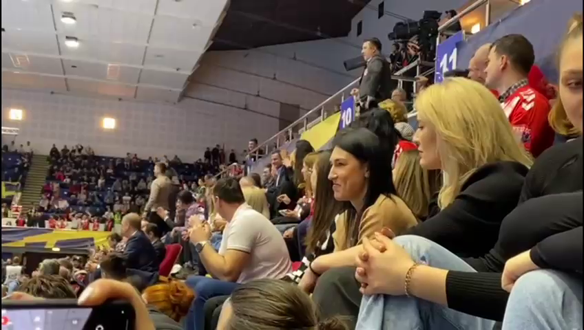 Cristina Neagu a început să râdă când a auzit ce scandează fanii lui Dinamo_2