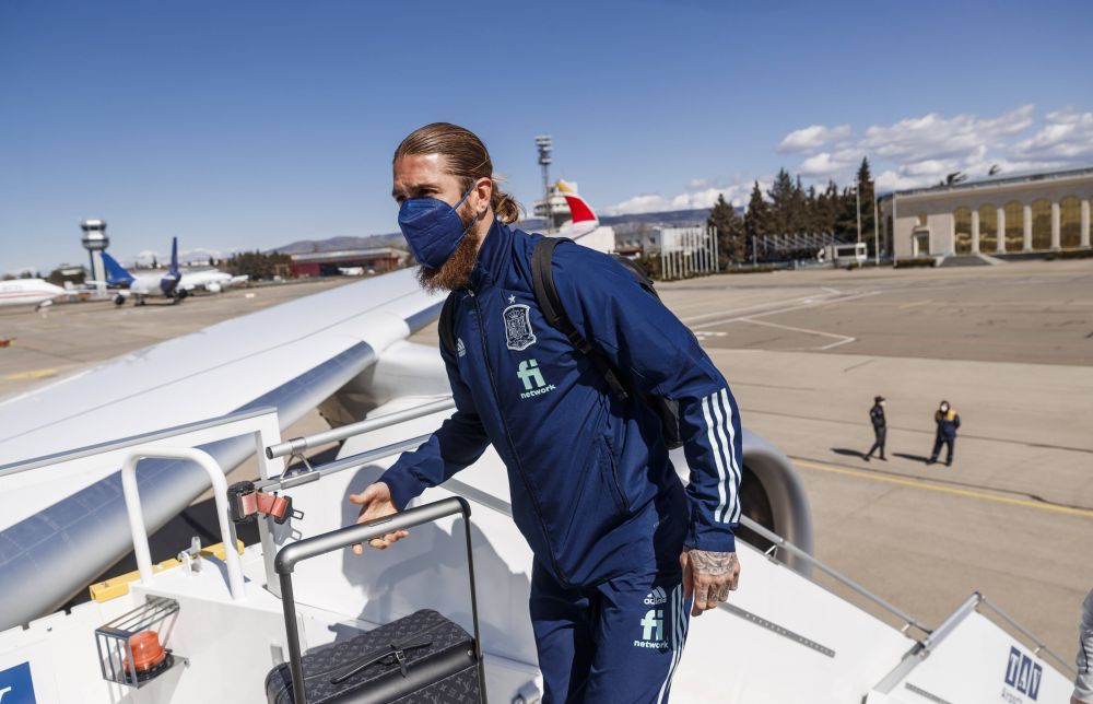 Sergio Ramos s-a retras din națională. Imagini de colecție cu fostul căpitan al Spaniei_8