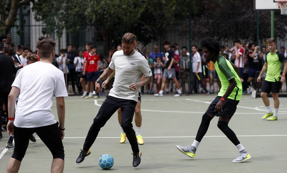 Sergio Ramos s-a retras din națională. Imagini de colecție cu fostul căpitan al Spaniei_21