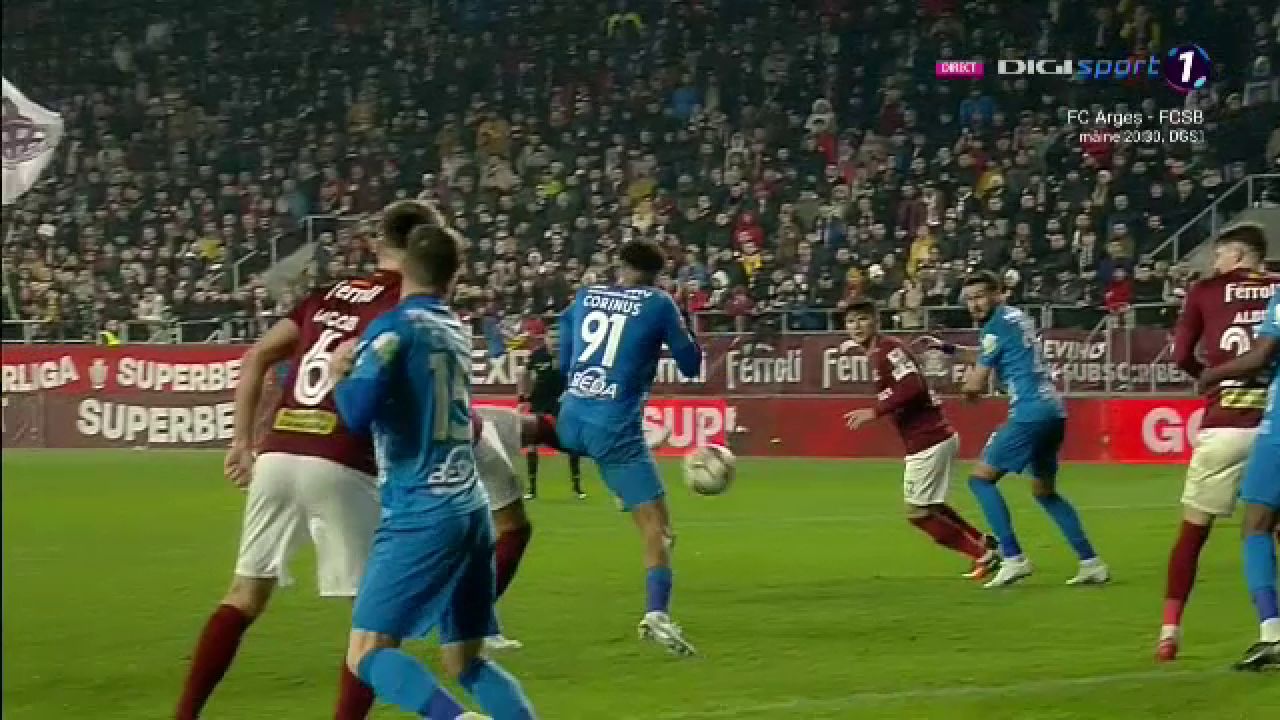 „A fost întrebat: 'Faci refacere după meci sau mergi acasă?'” Mihai Stoica, ironic la adresa arbitrului după Rapid - Chindia: „De ce să dai penalty?”_6