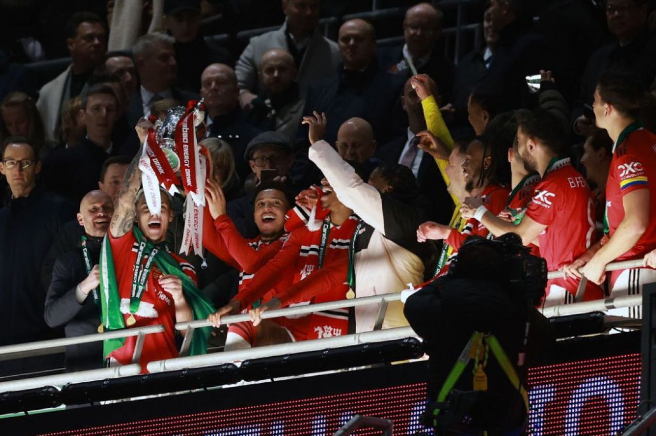 Manchester United - Newcastle 2-0. ”Diavolii” au câștigat Cupa Ligii Angliei, primul trofeu după șase ani_4