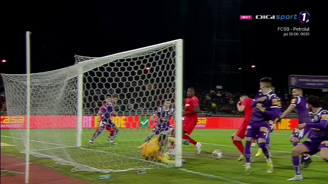 Gafă incredibilă a lui Straton! A luat gol dintr-o poziție imposibilă. Șut pune capăt hegemoniei lui Malcom Edjouma la FCSB_11