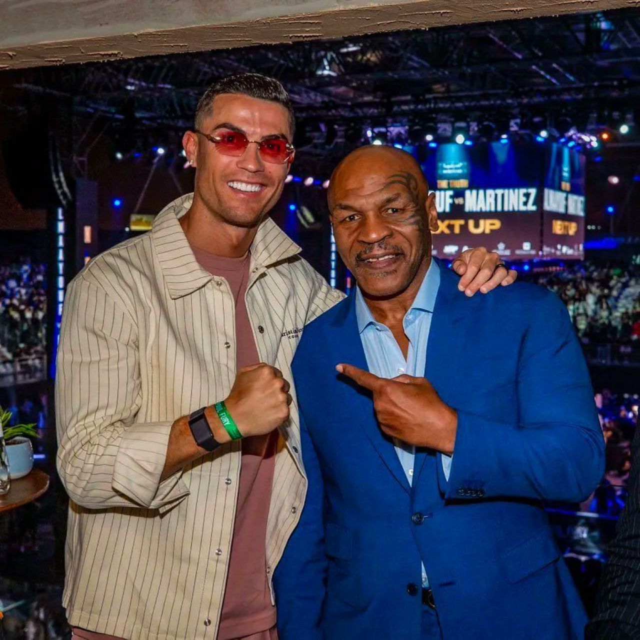 Cristiano Ronaldo, ironizat după ce a fost fotografiat la o gală de box: