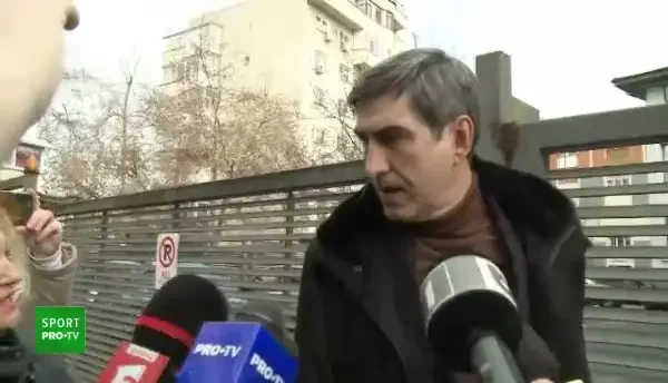 Victor Pițurcă, la ieșirea de la sediul DIICOT Craiova (27.02.2023)