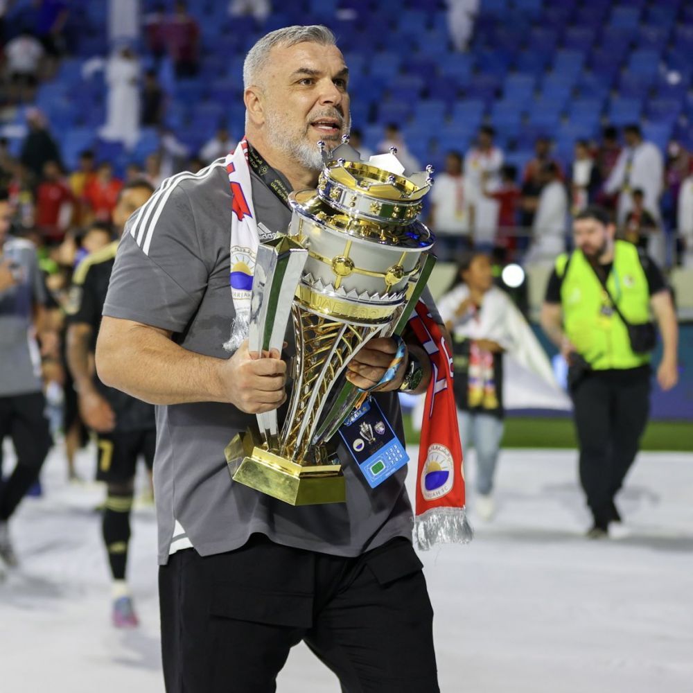 Ofertă pentru Cosmin Olăroiu:
