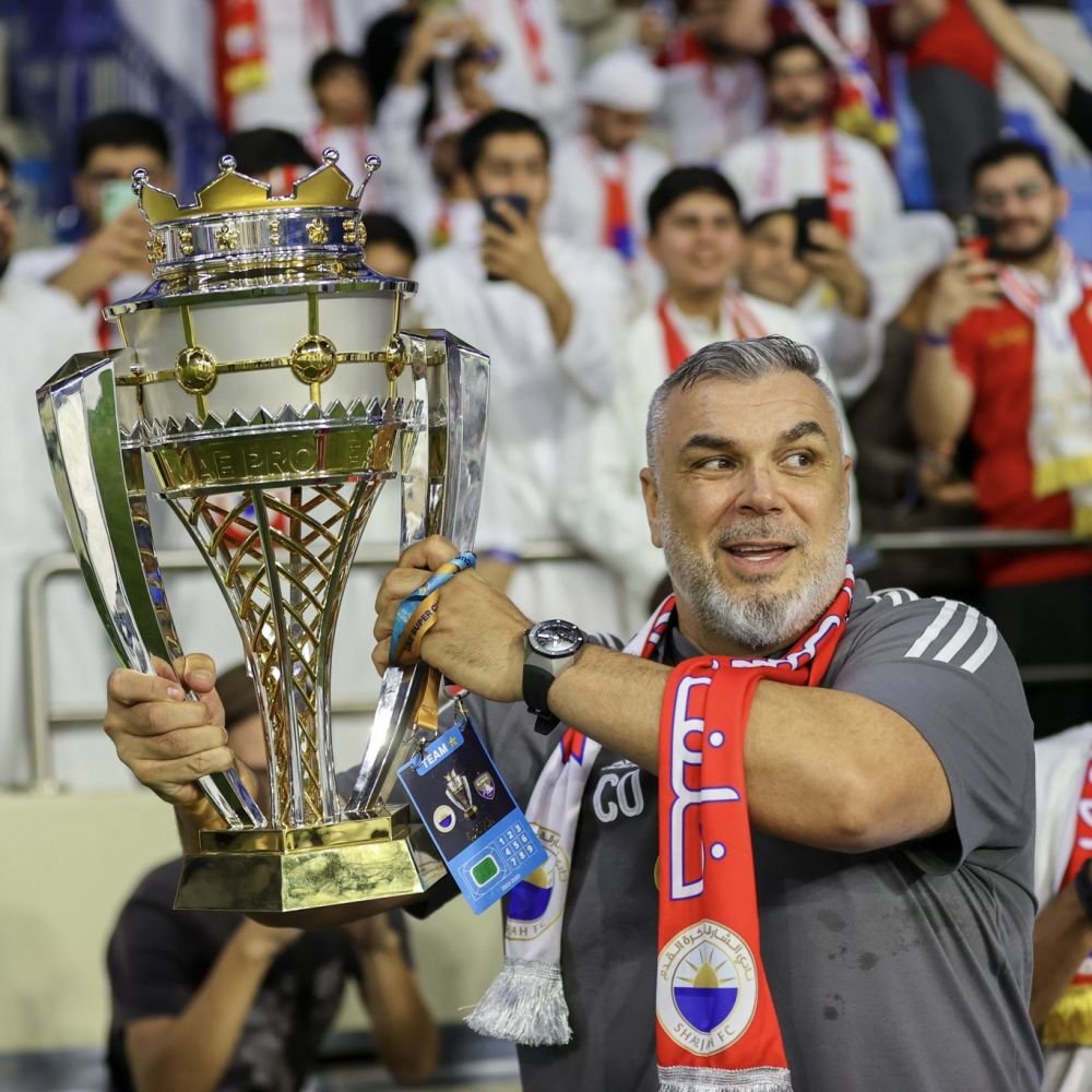 Ofertă pentru Cosmin Olăroiu: 